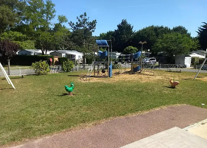 Mobil-home Climatisé, Calme, Arboré Сasa de vacaciones *